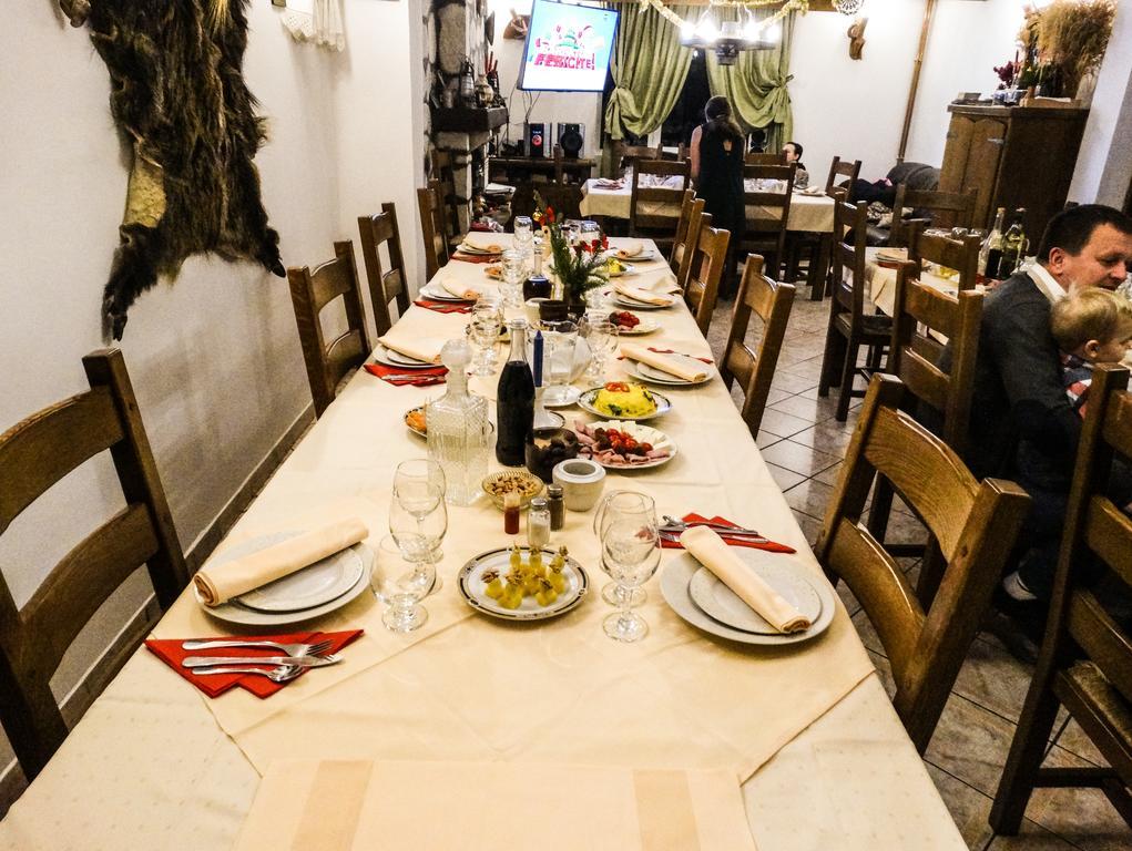 Pensiunea Casa Noastra Arieseni Ngoại thất bức ảnh